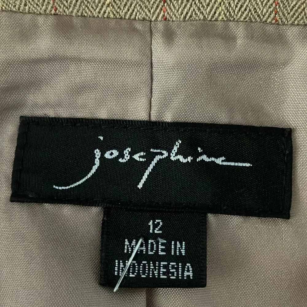 Josephine size 12 suit - Picture 8 of 9